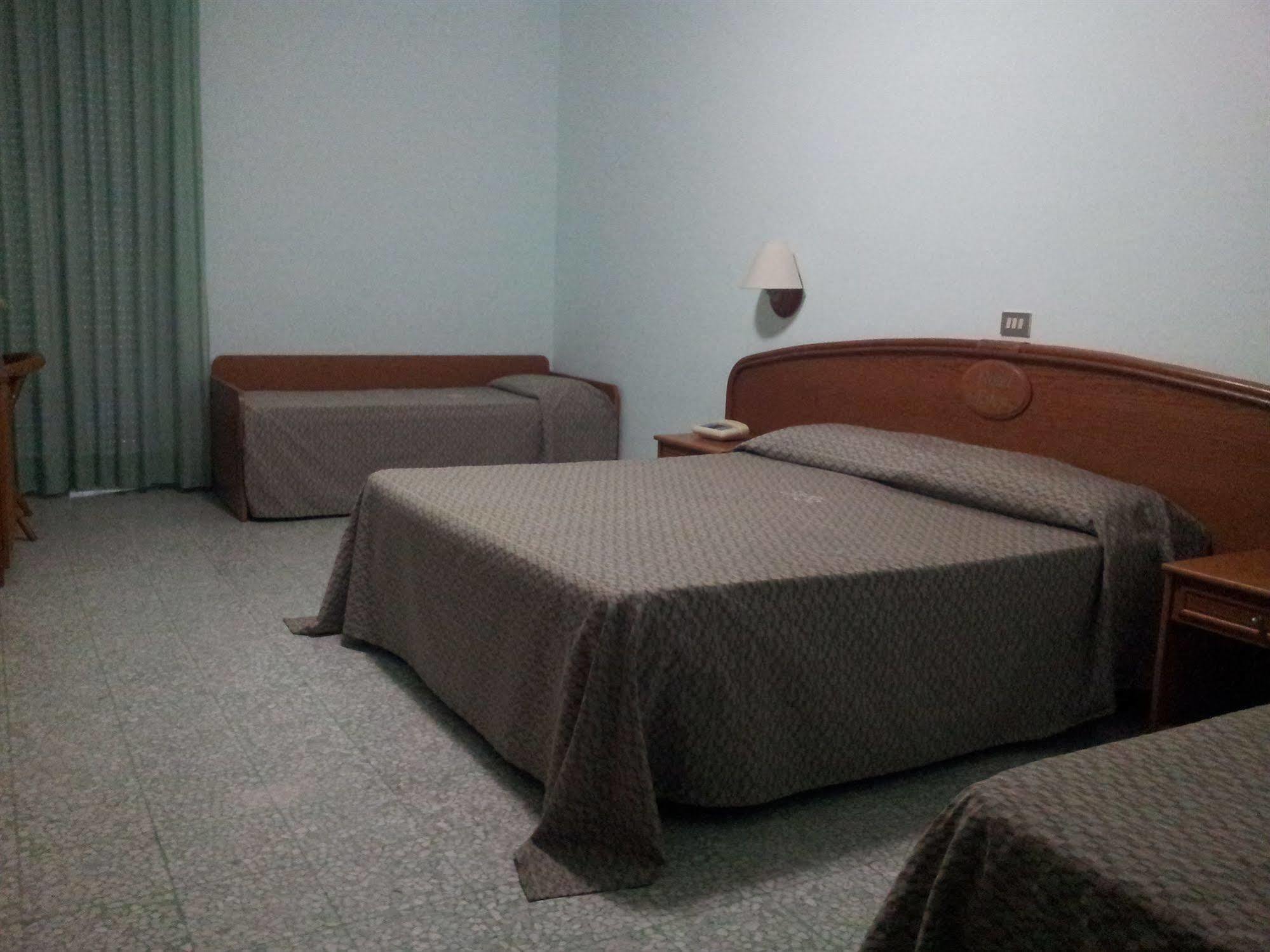 Hotel Eden Сан-Доміно Екстер'єр фото