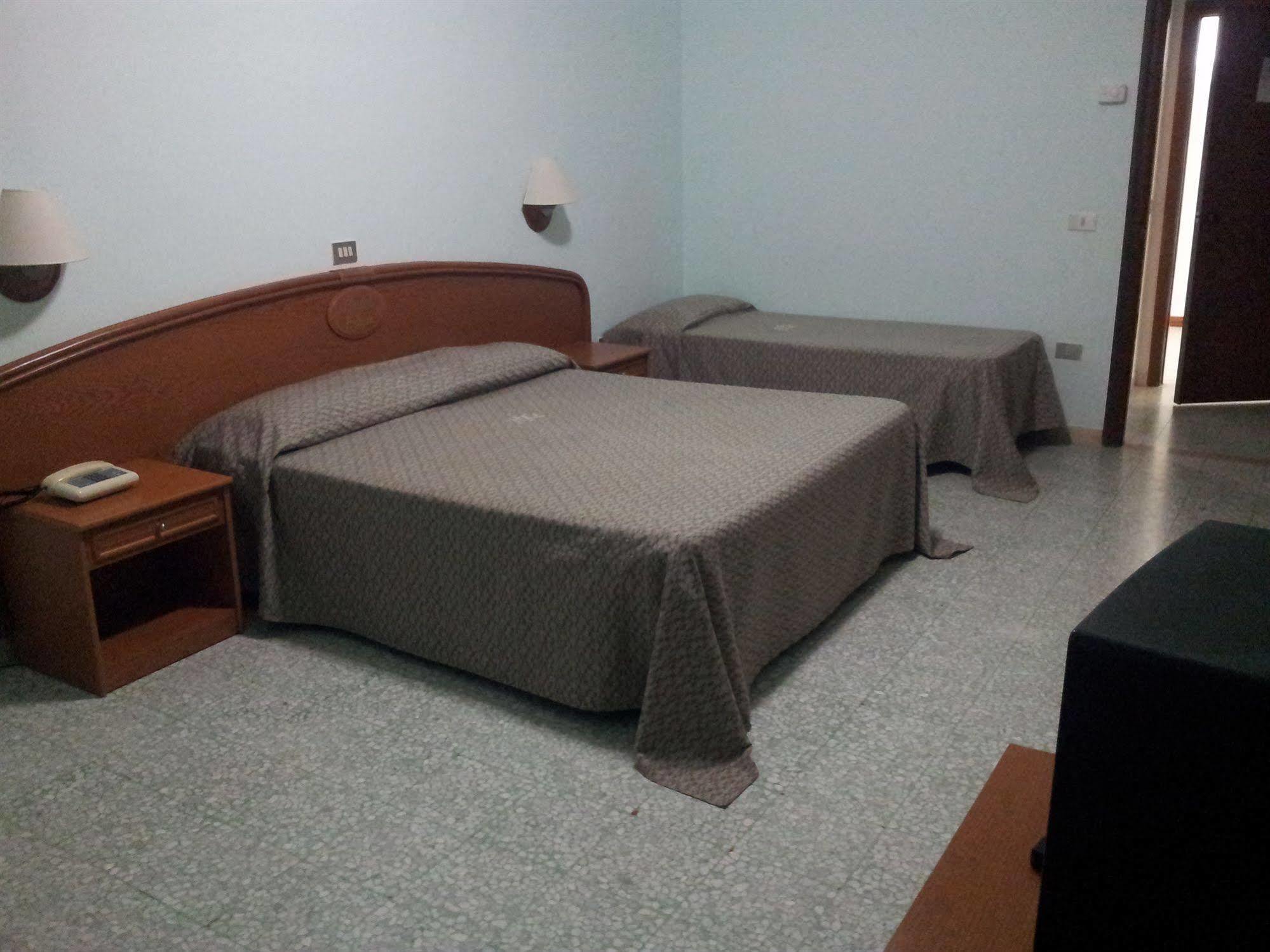 Hotel Eden Сан-Доміно Екстер'єр фото